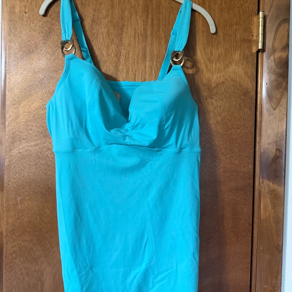 Plus size bathing suit top